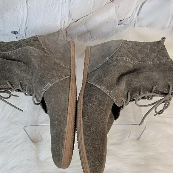 DOLCE VITA KALEN Quilted Suede Ankle Wedge Booties Ankle Boot Olive Size 8 - Picture 12 of 14